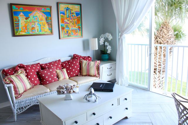 3 E Harbour Isle Drive E 204, Fort Pierce, FL 34949