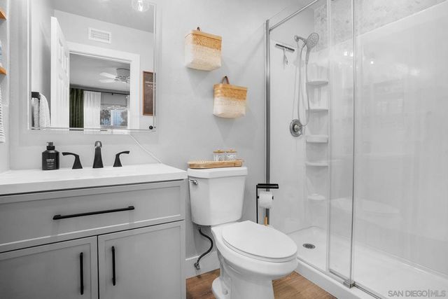 8696 Bennington, San Diego, CA 92126