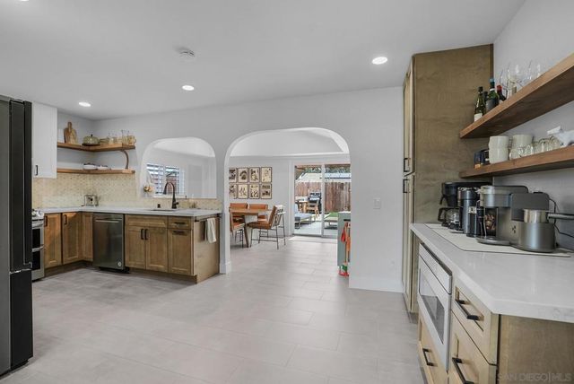 8696 Bennington, San Diego, CA 92126