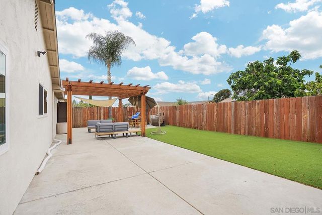 8696 Bennington, San Diego, CA 92126