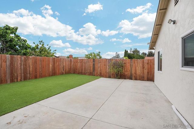 8696 Bennington, San Diego, CA 92126
