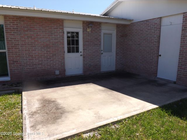 677 John Hancock Lane, Melbourne, FL 32904