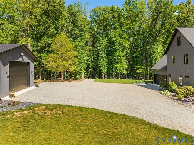 1530 Lewis Ln, Powhatan, VA 23139