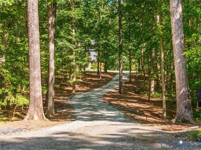 1530 Lewis Ln, Powhatan, VA 23139