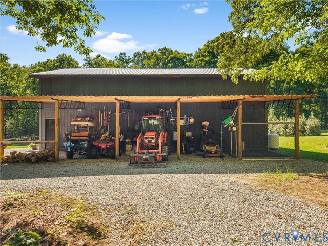 1530 Lewis Ln, Powhatan, VA 23139