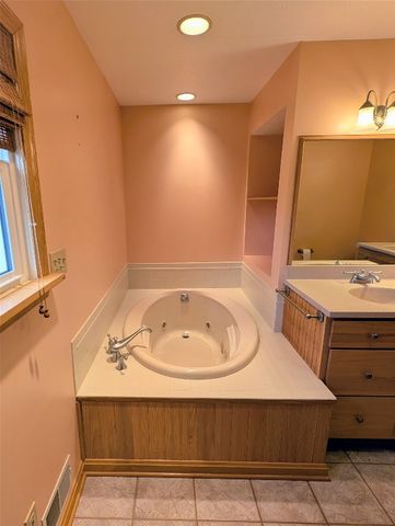 2348 EDINBORO Road, Erie, PA 16509