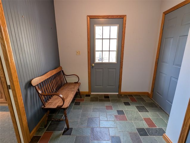 2348 EDINBORO Road, Erie, PA 16509