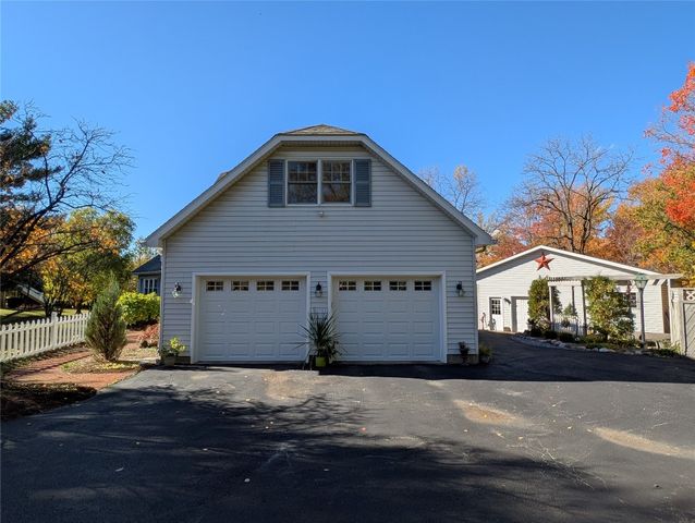 2348 EDINBORO Road, Erie, PA 16509