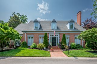 123 Wentworth Ave, Nashville, TN 37215