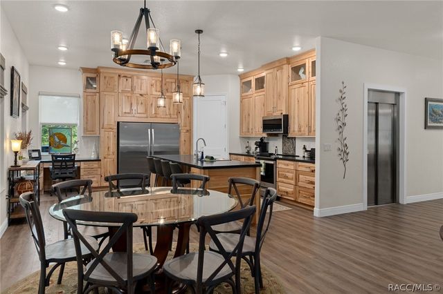 6762 E Richard Drive, Spring Hill, FL 34607