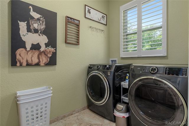 6762 E Richard Drive, Spring Hill, FL 34607
