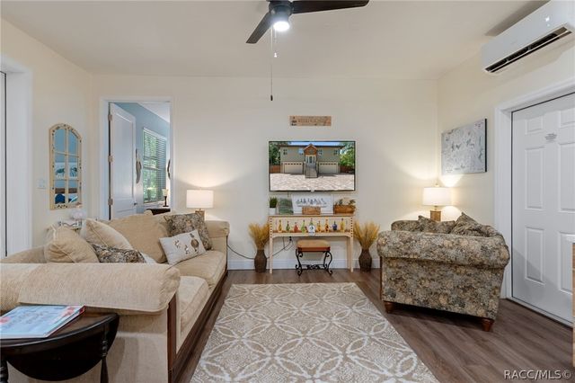 6762 E Richard Drive, Spring Hill, FL 34607