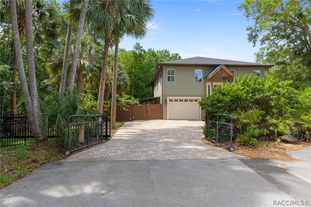 6762 E Richard Drive, Spring Hill, FL 34607