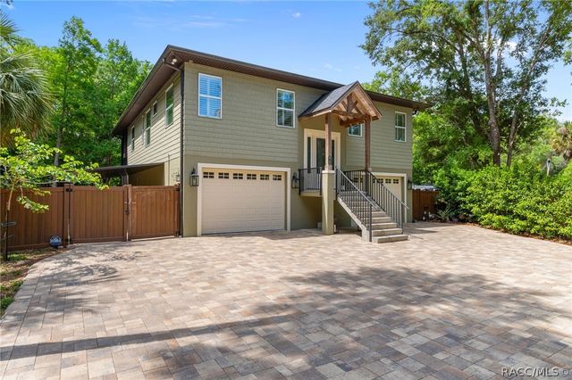 6762 E Richard Drive, Spring Hill, FL 34607