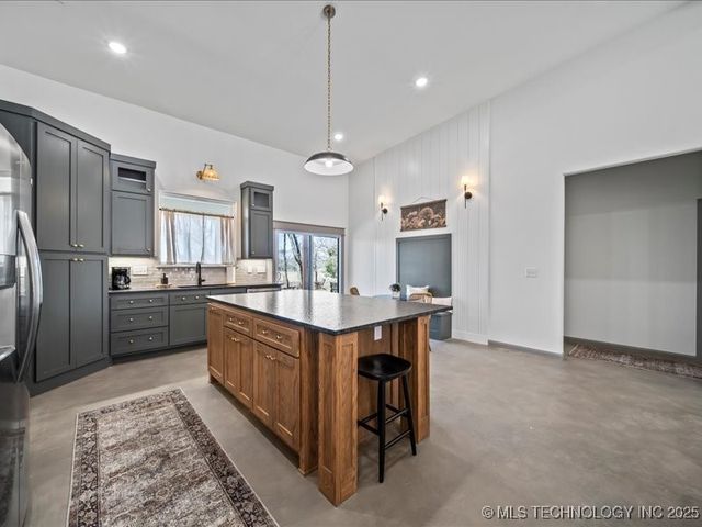 450251 E 340 Road, Afton, OK 74331