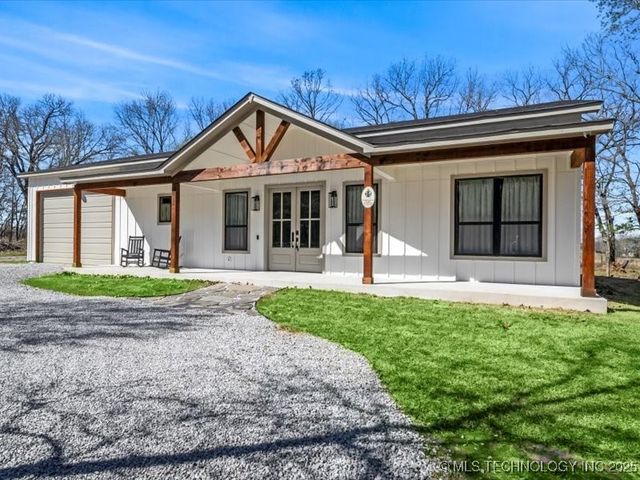 450251 E 340 Road, Afton, OK 74331