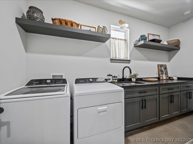 450251 E 340 Road, Afton, OK 74331