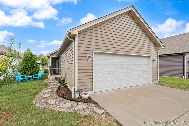 1408 Parkland Trail, Jeffersonville, IN 47130