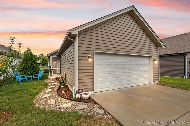 1408 Parkland Trail, Jeffersonville, IN 47130