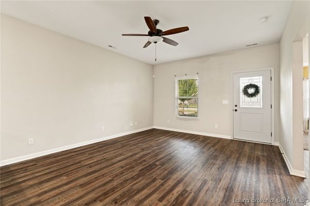 1408 Parkland Trail, Jeffersonville, IN 47130