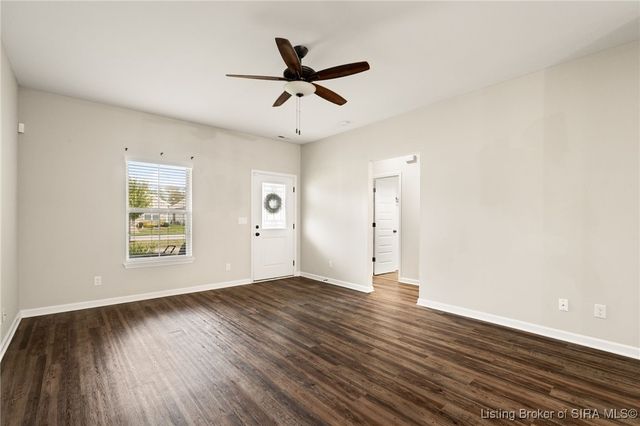 1408 Parkland Trail, Jeffersonville, IN 47130