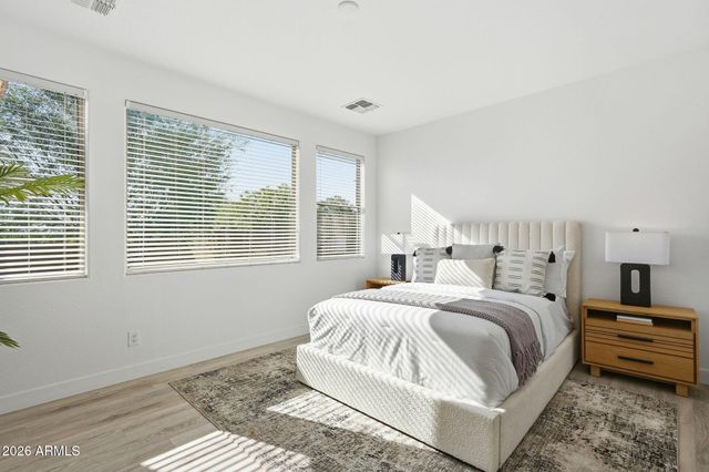 39930 N MESSNER Way, Anthem, AZ 85086