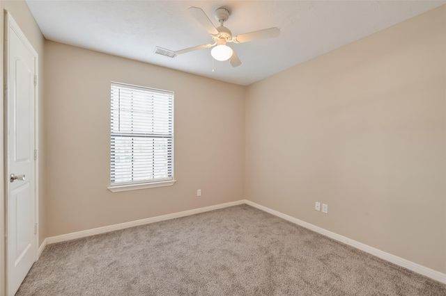 10668 Royal Magnolia Drive, Conroe, TX 77303