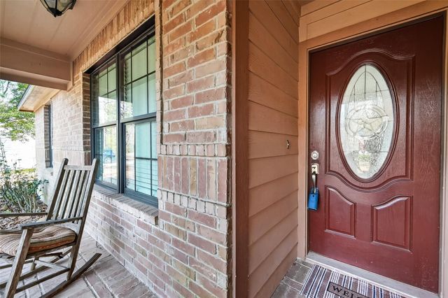 10668 Royal Magnolia Drive, Conroe, TX 77303