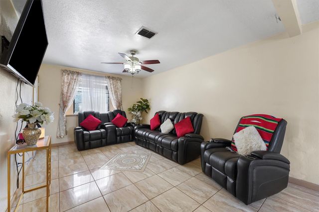 730 Stonyridge Street, Channelview, TX 77530