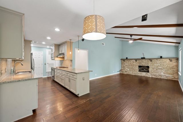 3111 Stanwood DR, Austin, TX 78757