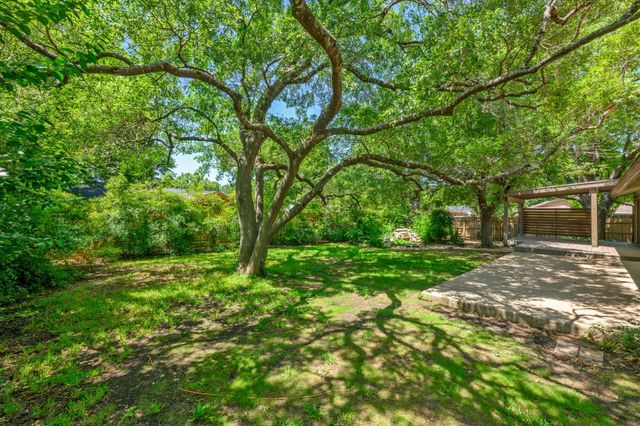 3111 Stanwood DR, Austin, TX 78757