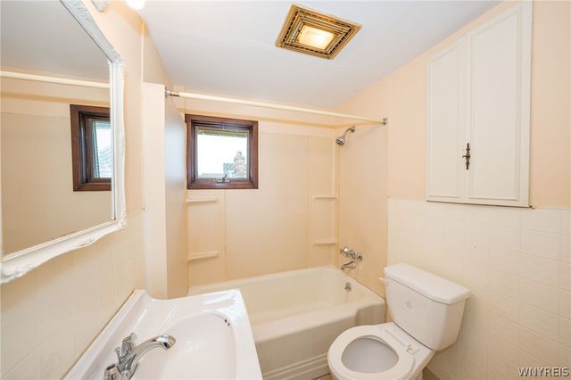 128 Benzinger Street, Buffalo, NY 14206