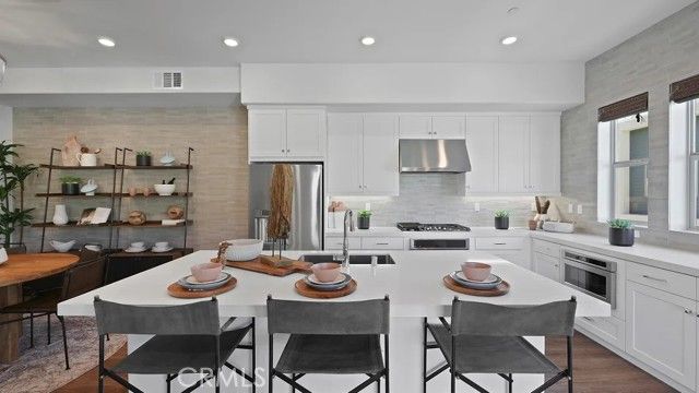 965 Walnut Terrace, Montebello, CA 90640