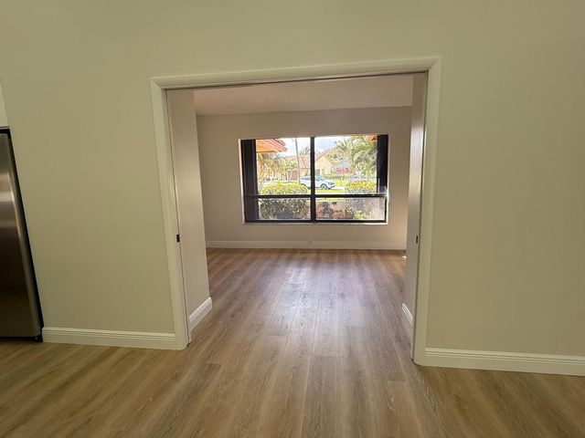 9362 Laurel Green Drive, Boynton Beach, FL 33437