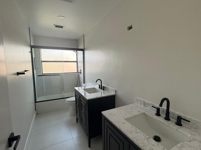 9362 Laurel Green Drive, Boynton Beach, FL 33437