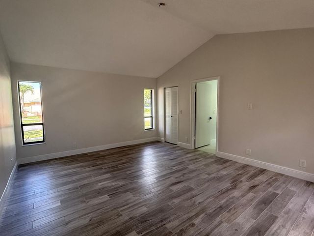 9362 Laurel Green Drive, Boynton Beach, FL 33437