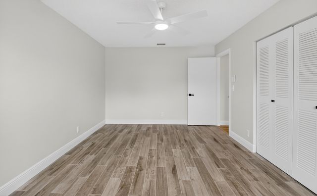 9362 Laurel Green Drive, Boynton Beach, FL 33437