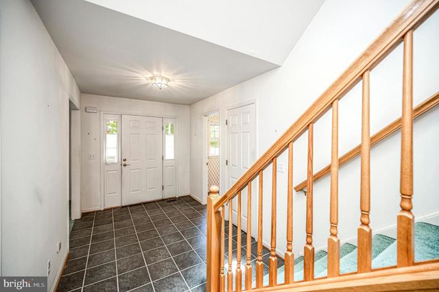 505 BIRDIE RD, Locust Grove, VA 22508