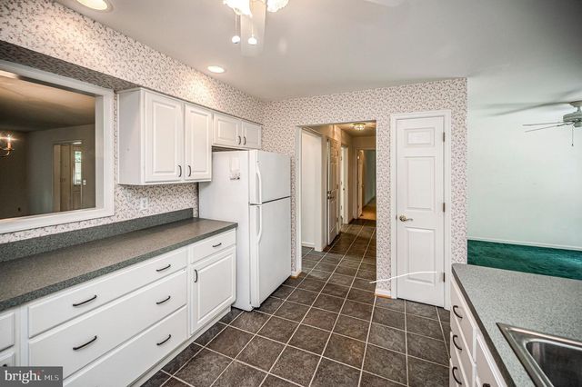 505 BIRDIE RD, Locust Grove, VA 22508