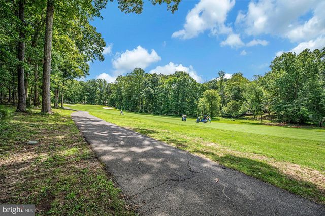 505 BIRDIE RD, Locust Grove, VA 22508