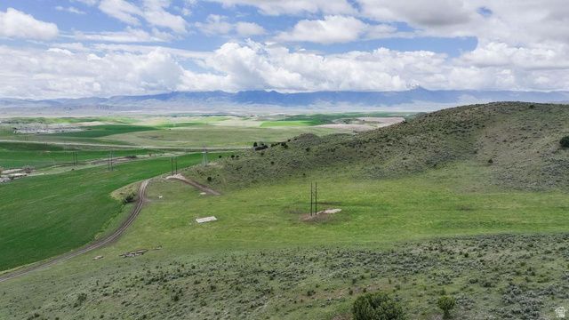 7445 N HWY 34, Preston, ID 83263