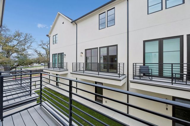 7207 Gaston Avenue 903, Dallas, TX 75214