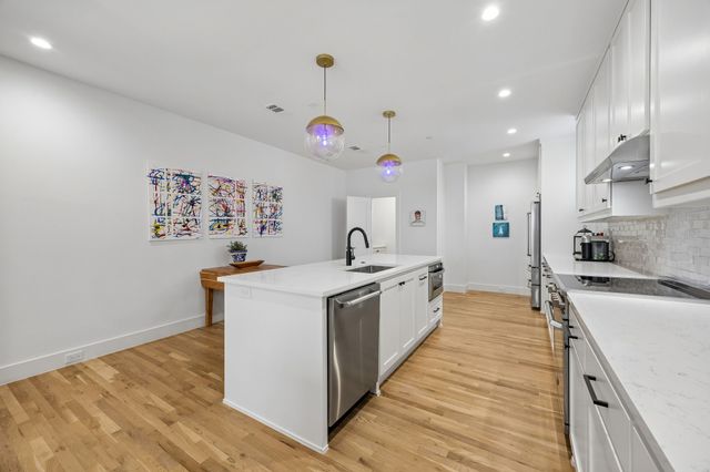 7207 Gaston Avenue 903, Dallas, TX 75214