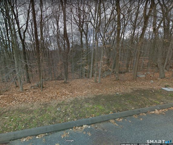 6A South Brook Drive, Stamford, CT 06903