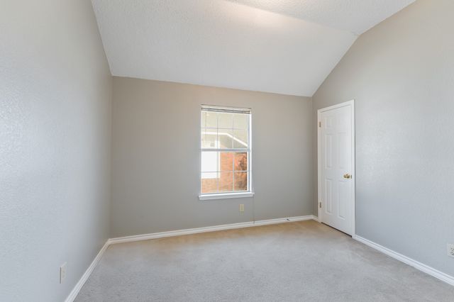 4303 Solitude Court, Arlington, TX 76017