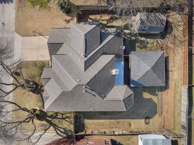 4303 Solitude Court, Arlington, TX 76017