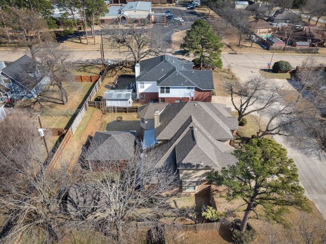 4303 Solitude Court, Arlington, TX 76017