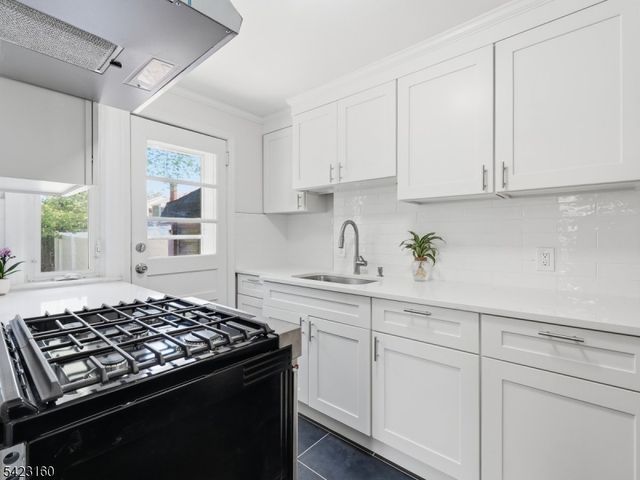 357 Centennial Ave, Cranford Twp., NJ 07016