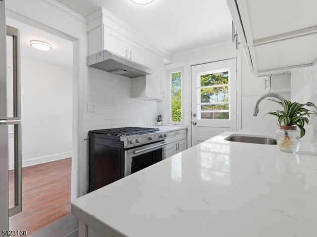 357 Centennial Ave, Cranford Twp., NJ 07016