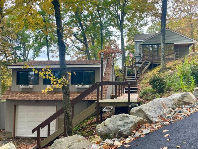 39 Sewall St, Boylston, MA 01505